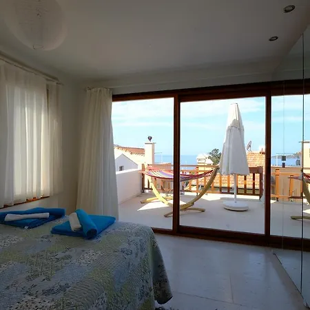 Smart Aparts Aparthotel